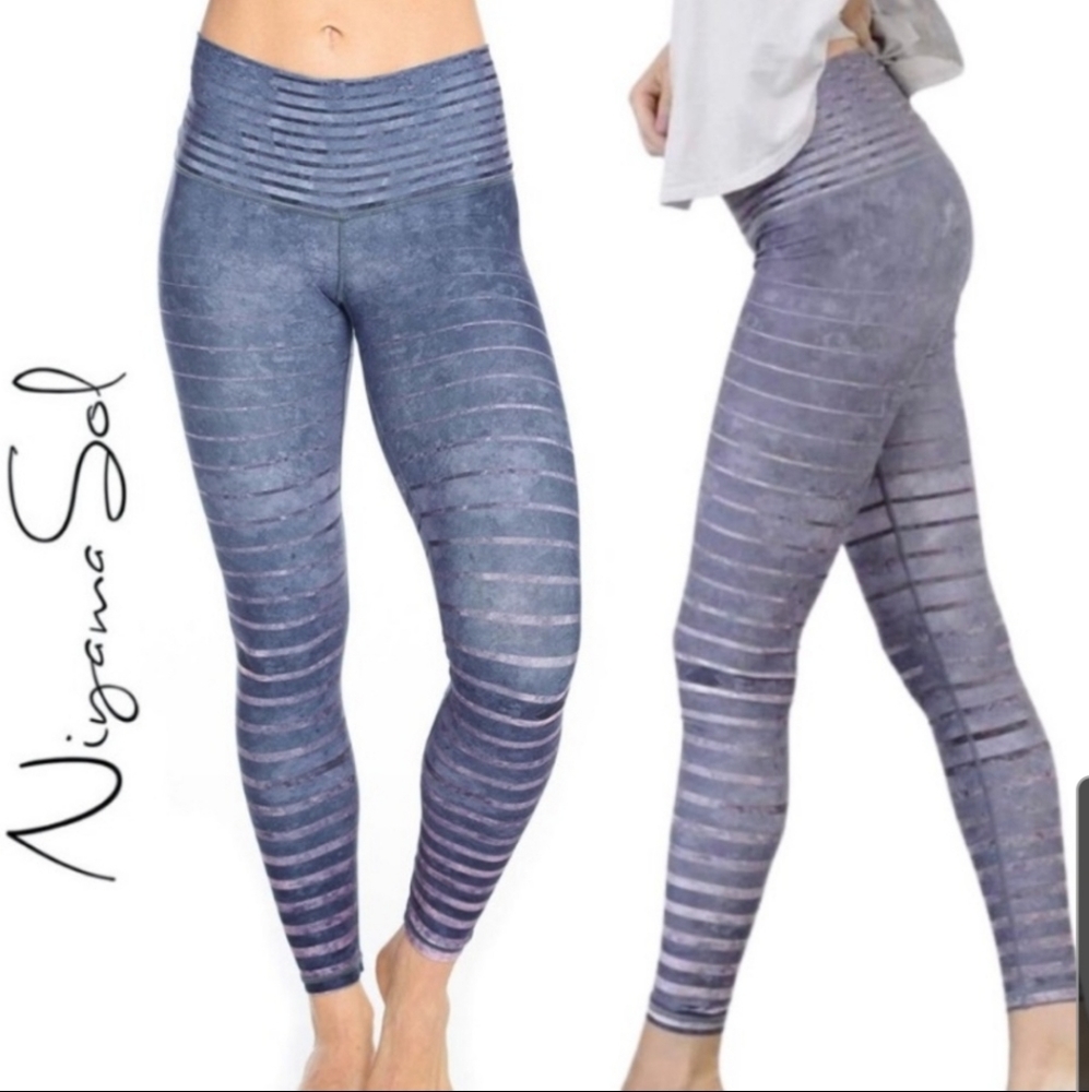 Niyama sol stripped leggings